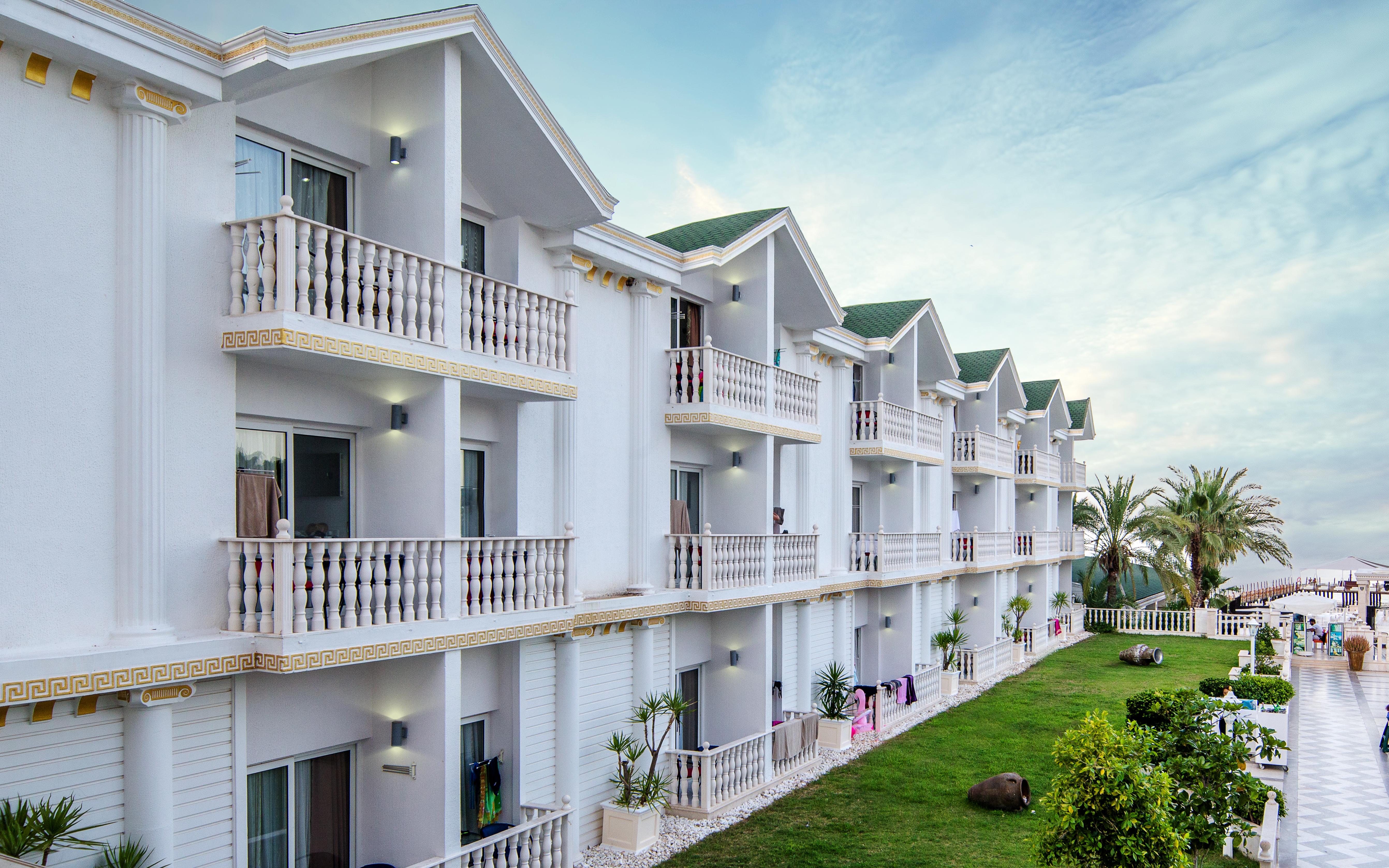 Onkel Hotel 4*
